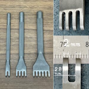 Thonging Chisel (2mm:prong width/ 2.8mm:space between prongs) 【Specially made items】