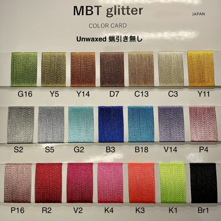 MBT glitter 蝋引き糸【Br1.Crow 鴉】